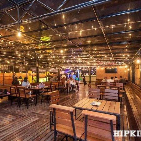 Oyo 796 Paradise Sukhumvit Hotel バンコク都 エクステリア 写真