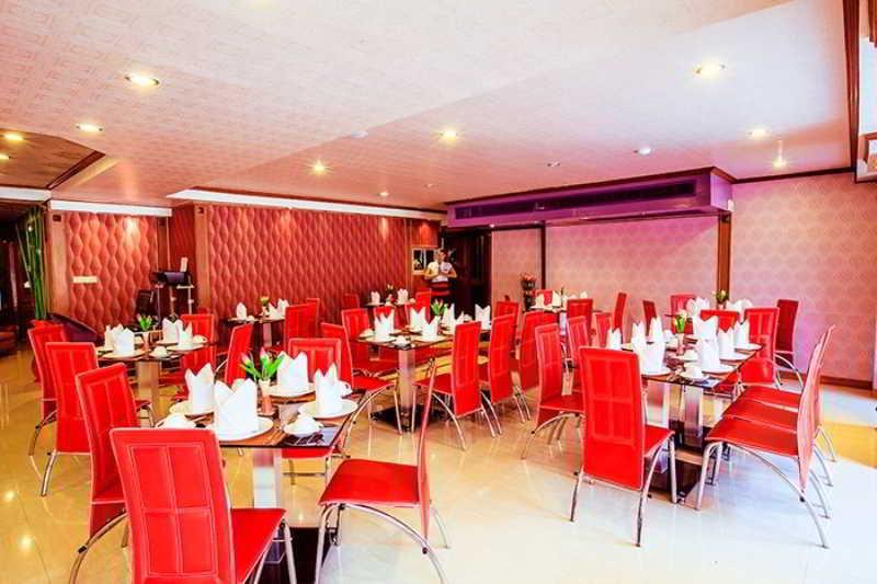 Oyo 796 Paradise Sukhumvit Hotel バンコク都 エクステリア 写真