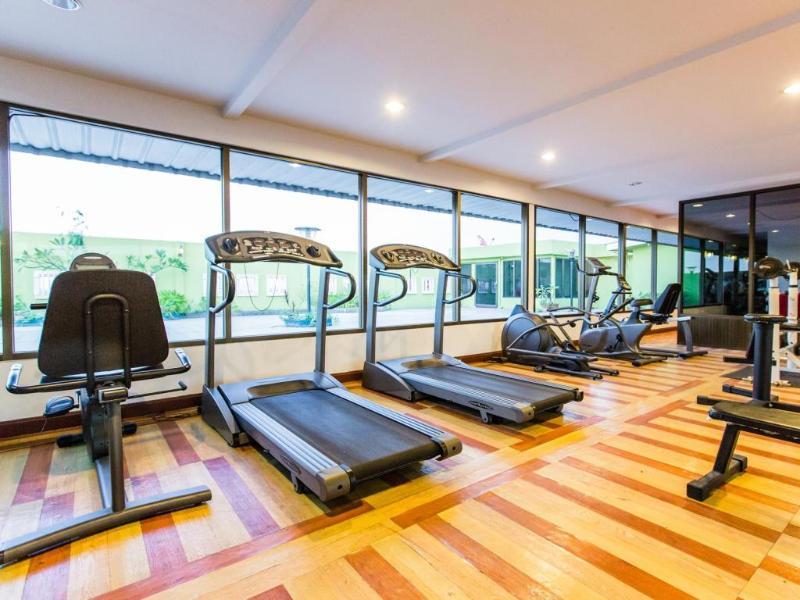 Oyo 796 Paradise Sukhumvit Hotel バンコク都 エクステリア 写真